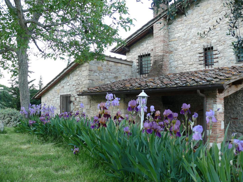 Вилла Borgo Di Vezzano Каленцано Экстерьер фото